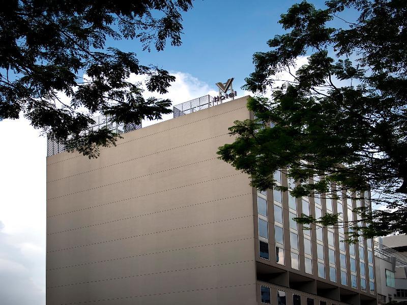 V Hotel Bencoolen Singapore Exteriör bild