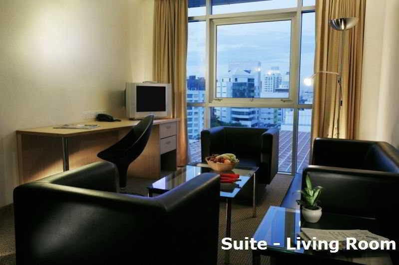 V Hotel Bencoolen Singapore Exteriör bild